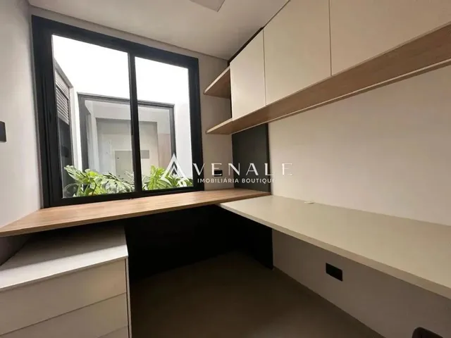 Imagem 6: Casa À Venda em Maringá, Jardim Cidade Monções, com 3 Suítes, com 310 M²
