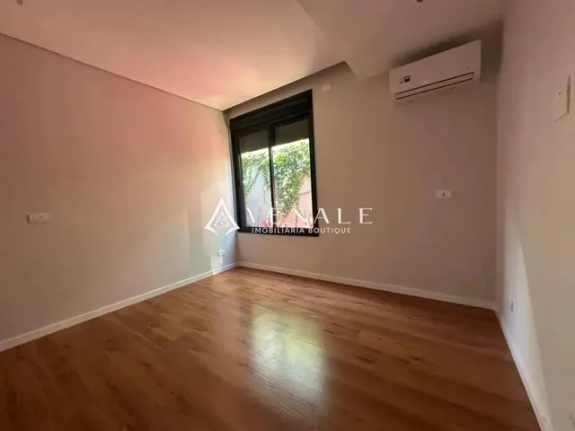 Imagem 3: Casa À Venda em Maringá, Jardim Cidade Monções, com 3 Suítes, com 310 M²