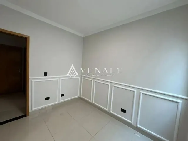 Imagem 12: Casa À Venda em Maringá, Jardim Dias I, com 3 Quartos, com 108 M²