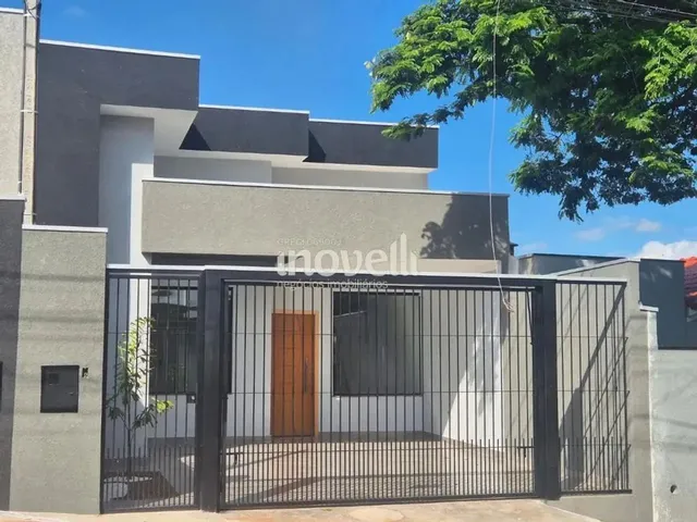 Imagem 3: Casa À Venda em Maringá, Parque Hortência, com 3 Quartos, com 84.58 M²