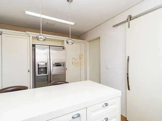Imagem 15: Apartamento com 3 Suítes para Locação no Batel
