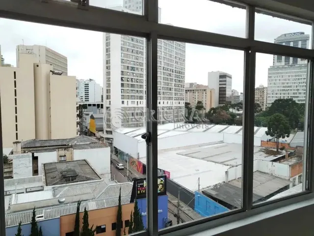 Imagem 14: Apartamento com 1 Quarto para Alugar por R$ 1200.00, 34.00 M2 - Centro - Curitiba/Pr