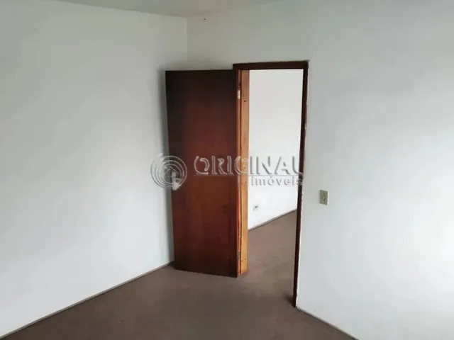 Imagem 12: Apartamento com 1 Quarto para Alugar por R$ 1200.00, 34.00 M2 - Centro - Curitiba/Pr