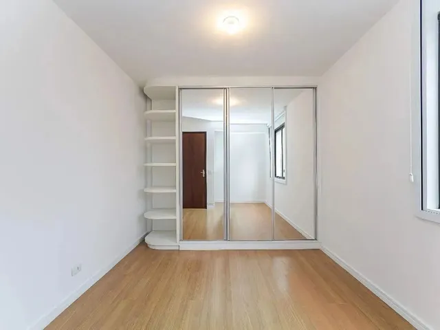 Imagem 6: Apartamento para Aluguel, 3 Quartos, 1 Vaga, Centro Cívico - Curitiba/Pr