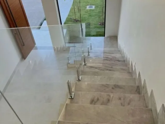 Imagem 10: Sobrado de 234 M² com 04 Quartos Sendo 04 Suítes À Venda no Jardins Sevilha - Goiânia
