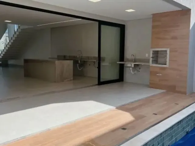 Imagem 2: Sobrado de 234 M² com 04 Quartos Sendo 04 Suítes À Venda no Jardins Sevilha - Goiânia
