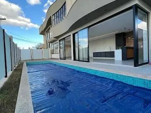 Imagem: Sobrado com 4 Suites À Venda, 322 M² por