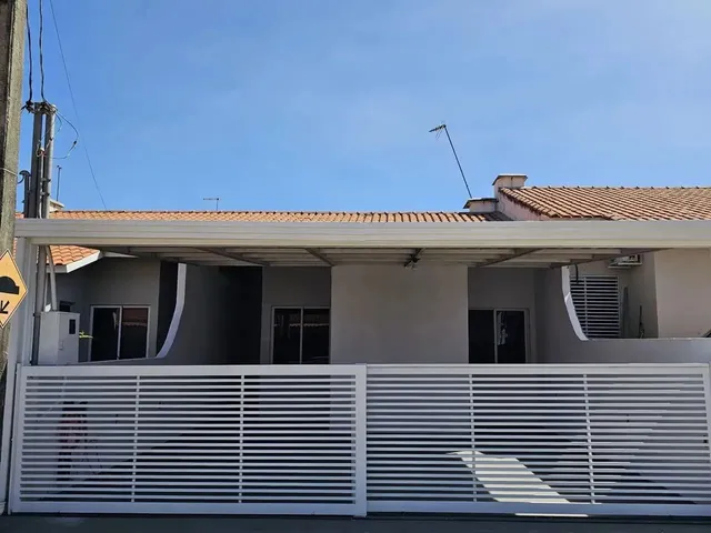 Imagem: Casa de 3/4 Disponível para Venda no Cond