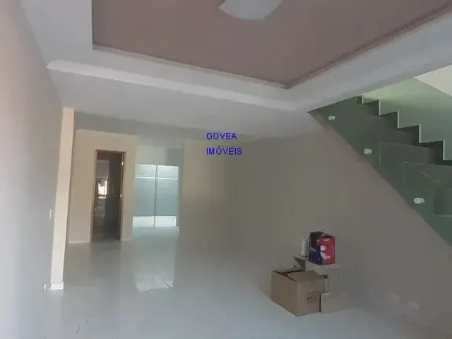 Imagem 2: Sobrado 82M² 3 Quartos 1 Suite, 2 Banheiro, 2 Vagas, Churrasqueira, Sala Dois