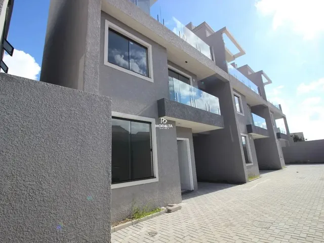 Imagem 1: Sobrado À Venda 3 Quartos - Bairro Pinheirinho