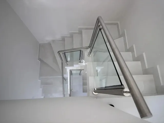 Imagem 7: Sobrado À Venda 3 Quartos - Bairro Pinheirinho