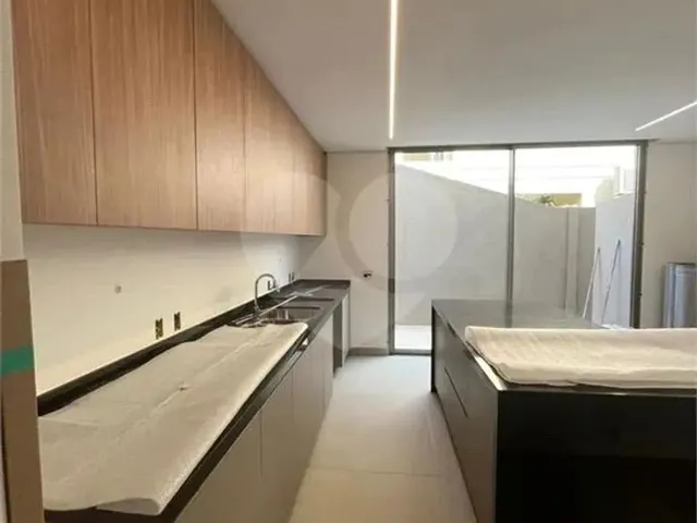 Imagem 9: Condomínio com 4 Quartos À Venda em Alphaville Centro Industrial E