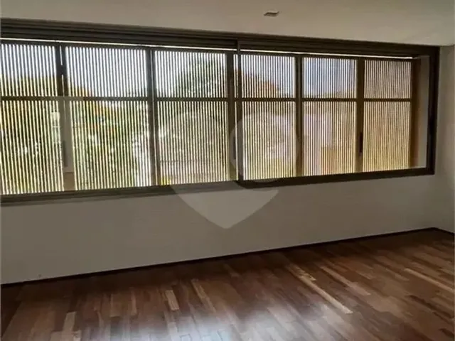 Imagem 16: Condomínio com 4 Quartos À Venda em Alphaville Centro Industrial E