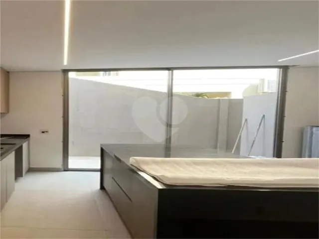 Imagem 15: Condomínio com 4 Quartos À Venda em Alphaville Centro Industrial E
