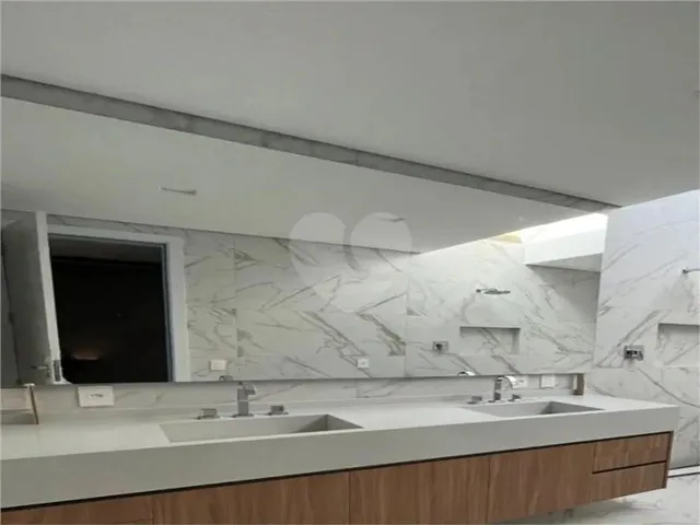 Imagem 5: Condomínio com 4 Quartos À Venda em Alphaville Centro Industrial E