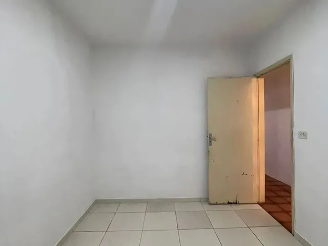 Imagem 16: Casa para Locação com 2 Quartos no Centro - Jacarezinho - Pr