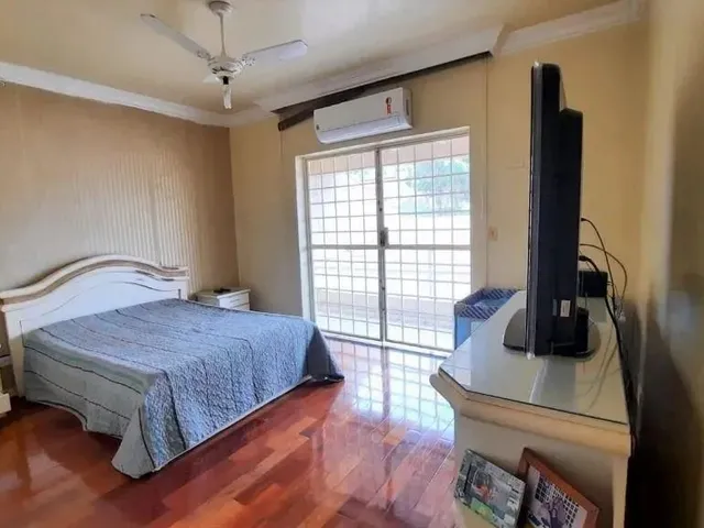 Imagem 7: Venda Casa com 5 dormitórios