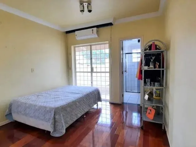 Imagem 3: Venda Casa com 5 dormitórios