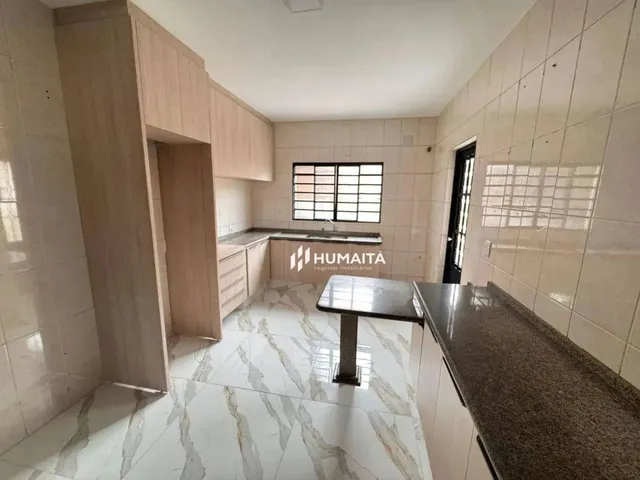 Imagem 3: Sobrado com 3 Dormitórios para Alugar, 232 M² por R$ 4.300,00/Mês - Jardim Itatiaia 2