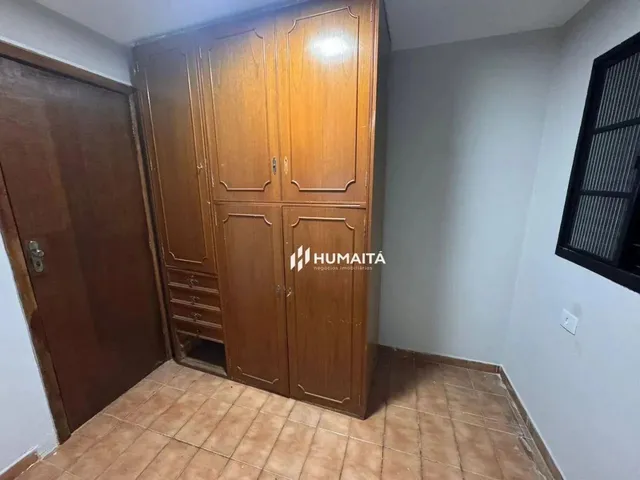 Imagem 8: Sobrado com 3 Dormitórios para Alugar, 232 M² por R$ 4.300,00/Mês - Jardim Itatiaia 2