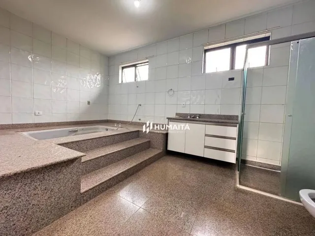 Imagem 15: Sobrado com 3 Dormitórios para Alugar, 232 M² por R$ 4.300,00/Mês - Jardim Itatiaia 2