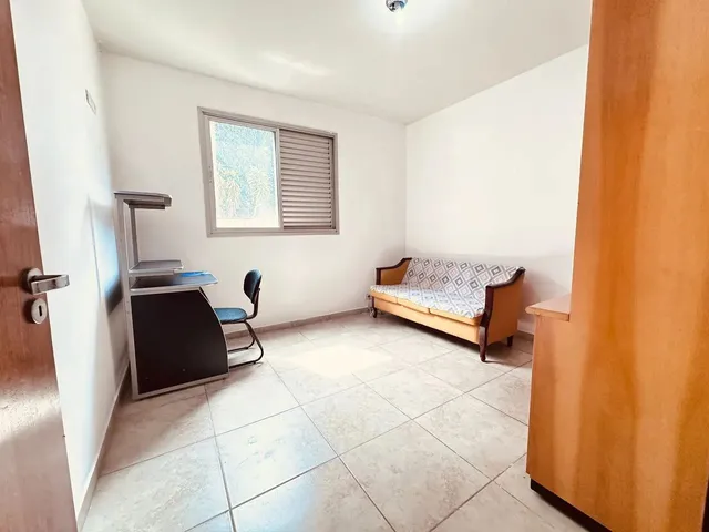 Imagem 5: Vendo Apartamento 2Q no Edifício Itajaí Apartamento com 2 Quarto(S) e 2 Banheiro(S) À