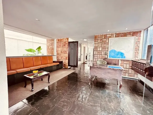 Imagem 9: Vendo Apartamento 2Q no Edifício Itajaí Apartamento com 2 Quarto(S) e 2 Banheiro(S) À
