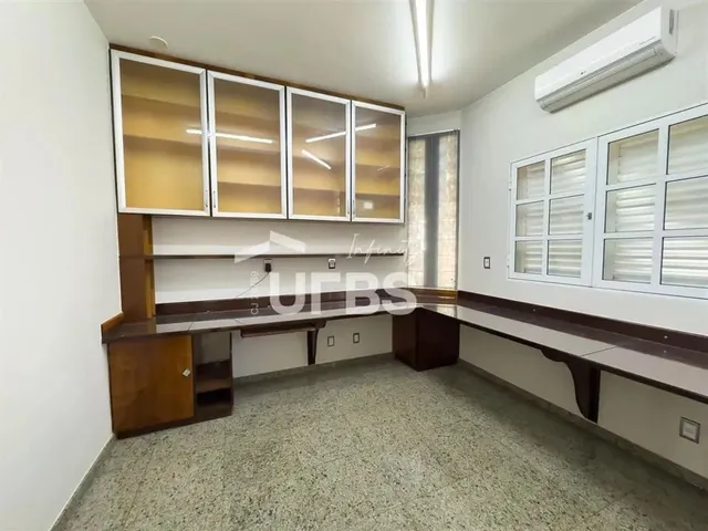 Imagem 8: Sobrado, com 6 Suítes, 9 Vagas de Garagem - 1.000 M² de Terreno com 515 M² De