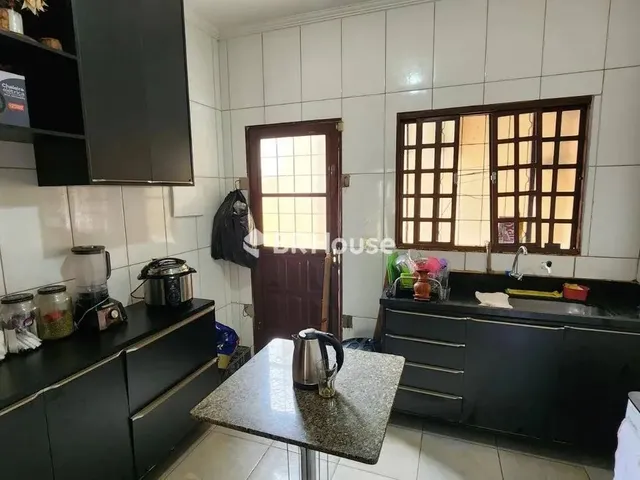 Imagem 2: Jardim Uirapuru Casa com 2 dormitórios