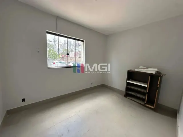 Imagem 8: Casa Comercial no Setor Sul com 6 Salas