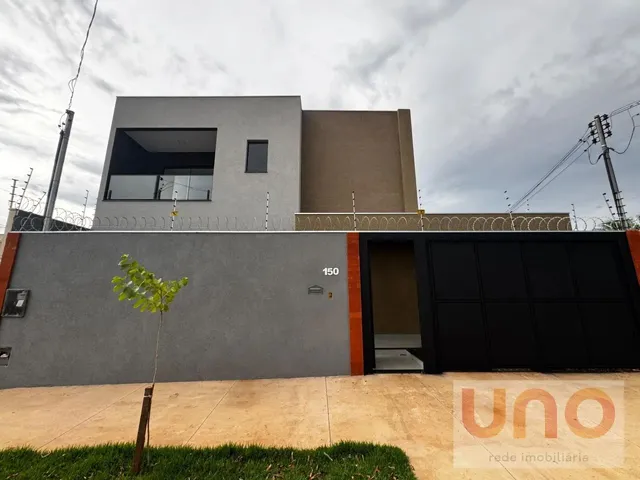 Imagem: A casa possui 3 Dormitórios, 3 Suítes, 4 Banheiros, 2