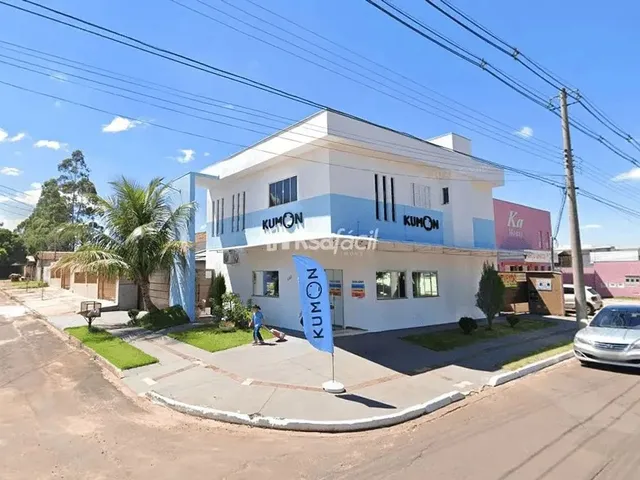 Imagem: Sobrado de Esquina a Venda, Conjunto Residencial