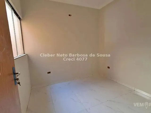 Imagem 4: Imóvel com Suíte e Vias Rápidas Até o Centro!