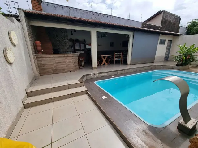 Imagem: Linda Casa com Área Gourmet e Piscina