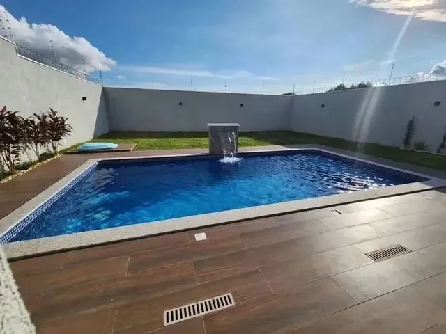 Imagem 4: Casa Térrea 01 Suite com Closet 02 Quartos Piscina Um Luxo de Espaço e Requinte