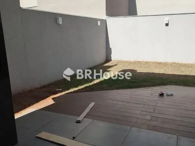 Imagem 4: Sobrado para Venda com 3 Suítes no Gran Village