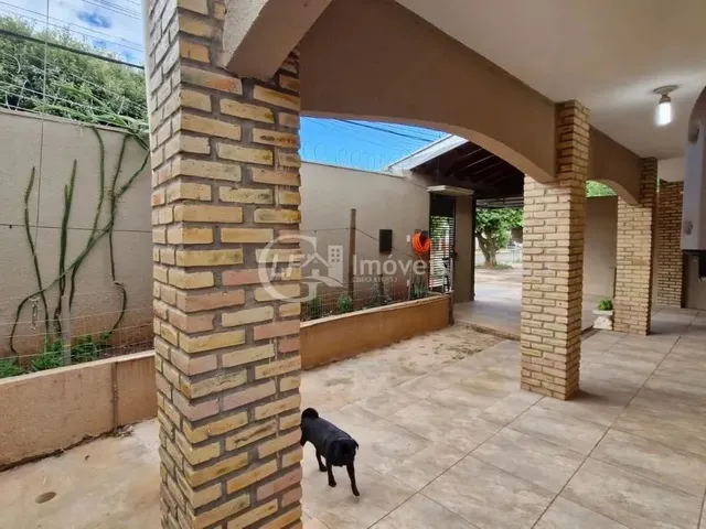 Imagem 10: Você Busca Um Imóvel Que Une Conforto, Espaço e Potencial de Investimento, Essa Casa