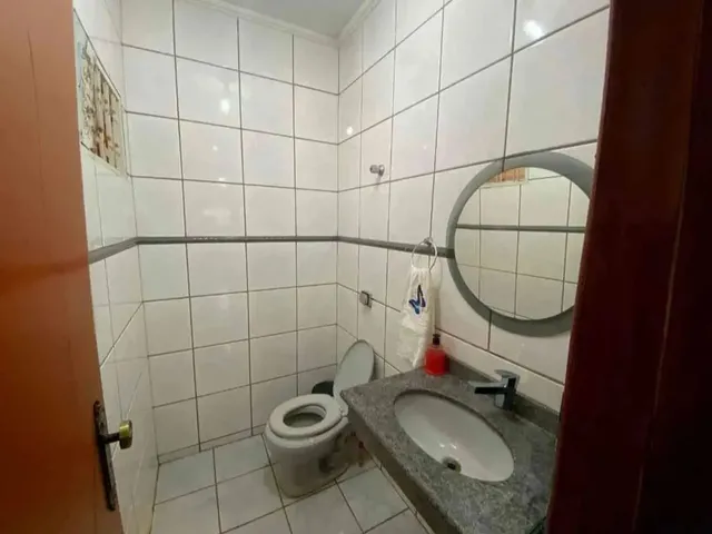 Imagem 4: Térrea para Venda com 360 Metros Quadrados com 3 Quartos em Vila Vilas Boas - Campo