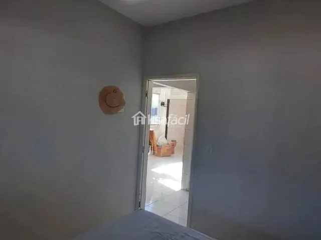 Imagem 5: Casa com 3 Dormitórios À Venda com Edícula 130 M² por R$ 250.000 - Guanandi - Campo