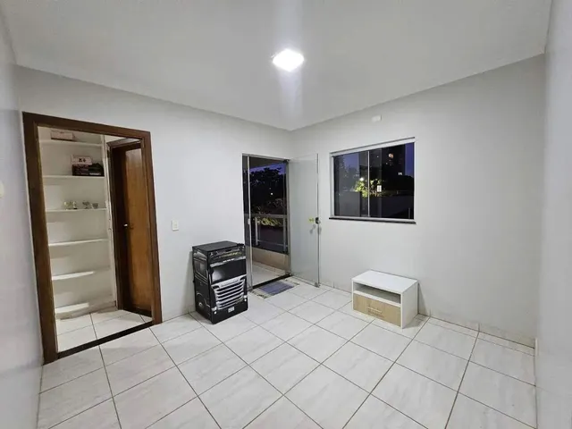 Imagem 3: Sobrado - Condomínio À Venda, 2 Quartos, 1 Suíte, 2 Vagas, Monte Castelo - Campo