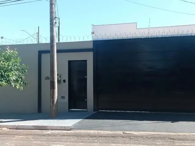 Imagem: O apartamento possui 1 Dormitório, 1 Suíte, 1 Banheiro,