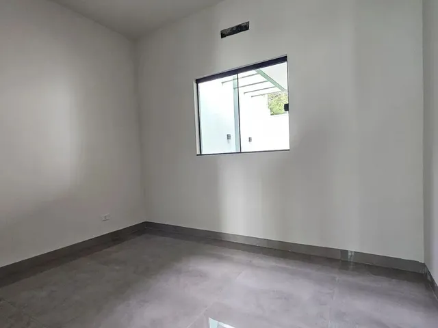 Imagem 10: Bairro Seminário Linda Casa com 3 Quartos