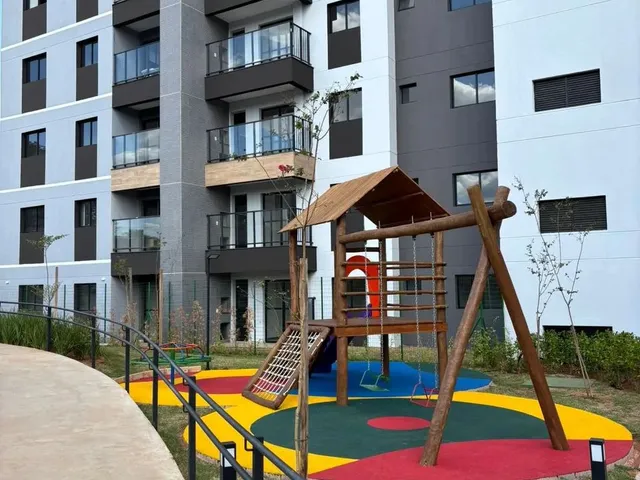 Imagem: O apartamento possui 1 Dormitório, 1 Banheiro, 1 Vaga na