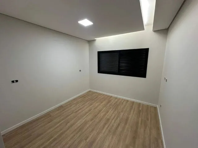 Imagem 12: Sobrado Prox. Lagoa Itatiaia
