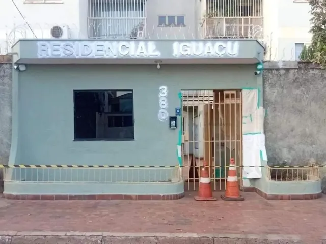 Imagem: O apartamento possui 3 Dormitórios, 1 Banheiro, 1 Vaga na
