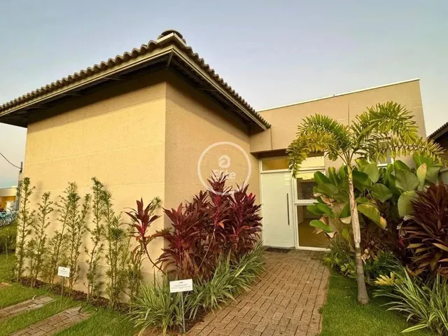 Imagem 1: Casa de 3 Quartos, Sendo 1 Suíte Ao Lado do Shopping Bosque dos Ipes