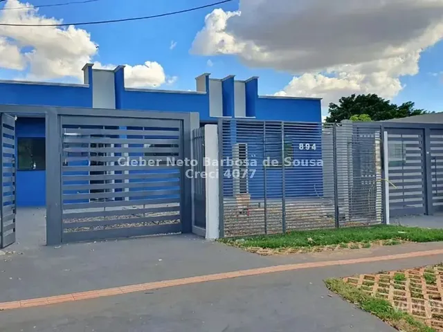 Imagem: 2 Dormitórios e Espaço na Frente e Fundo