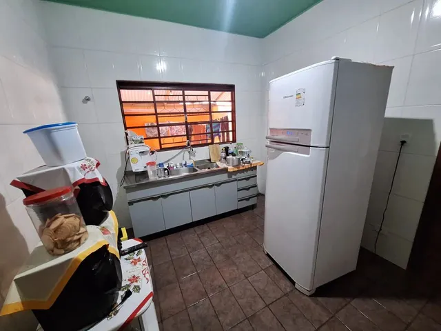 Imagem 12: Térrea para Venda com 720 Metros Quadrados com 4 Quartos em Vila Piratininga - Campo