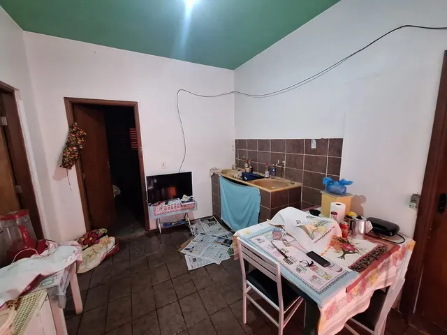 Imagem 6: Térrea para Venda com 720 Metros Quadrados com 4 Quartos em Vila Piratininga - Campo