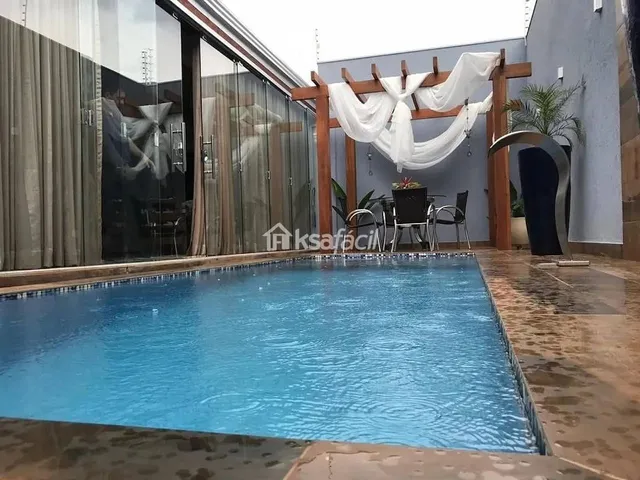 Imagem 15: Casa com 3 Dormitórios À Venda, 245 M² por R$ 1.300.000,00 - Vila Morumbi - Campo